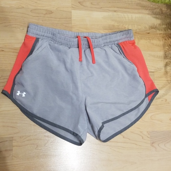 Under Armour Pants - Under Armour | Grey running shorts